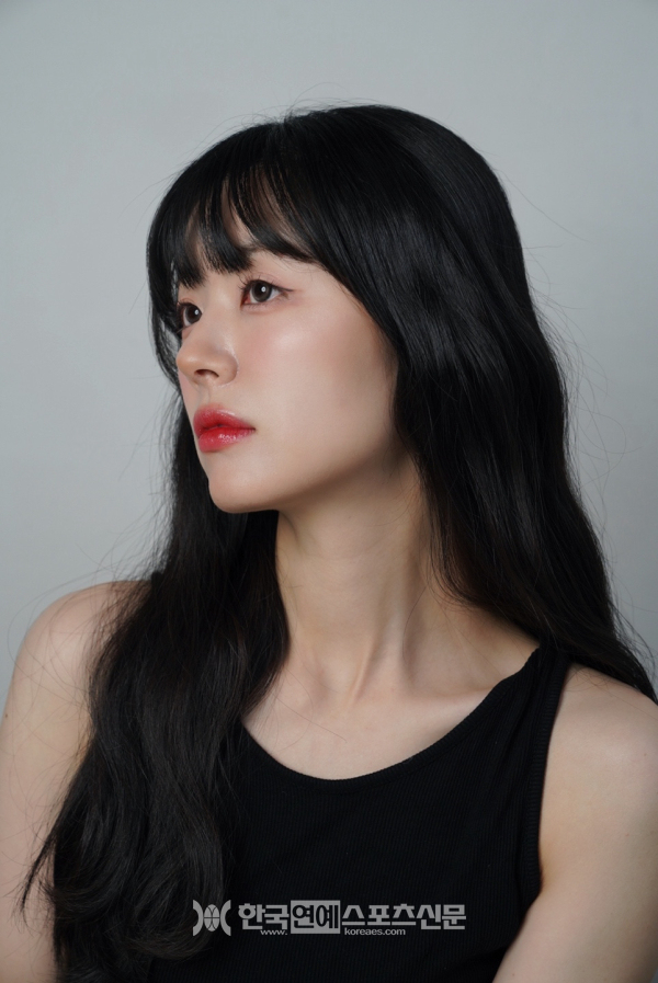 [2025 메이퀸 코리아] 진 신희수, 겁 많던 도전자가 ‘진’이 되기까지